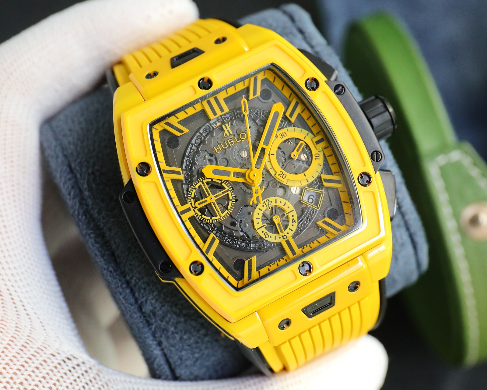 SuperClone Hublot Big Bang 642.CY.011Y.RX|45mm